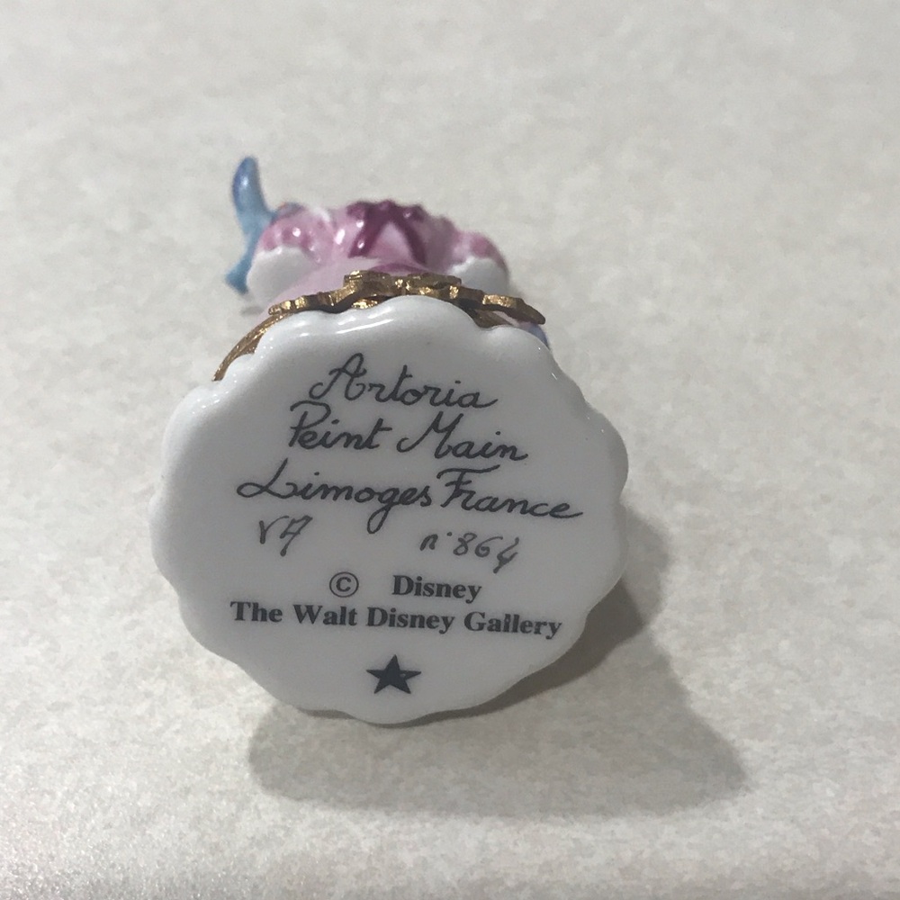 Rare, Retired, Numbered, Disney Blue Birds designing Cinderella gown - Picture 10 of 12